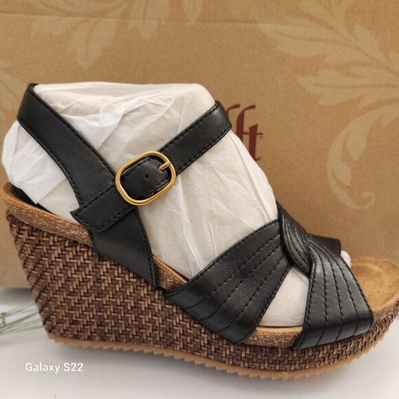 Sofft "Clarissa" Black Leather Wedge Sandals. NIB. Size: Various - Picture 1 of 10